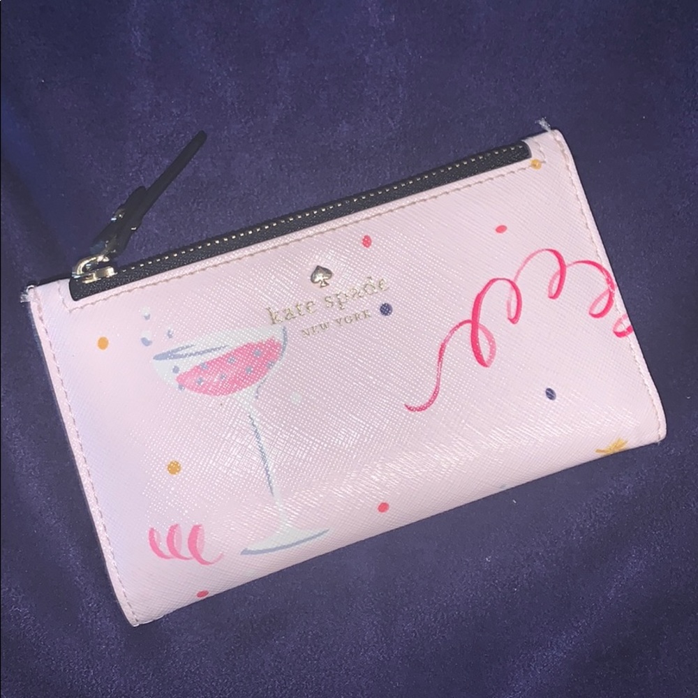Kate Spade Wallet 🤍